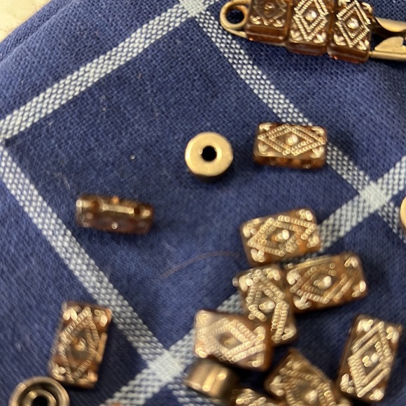 Beads square and round - Picture 3 of 3